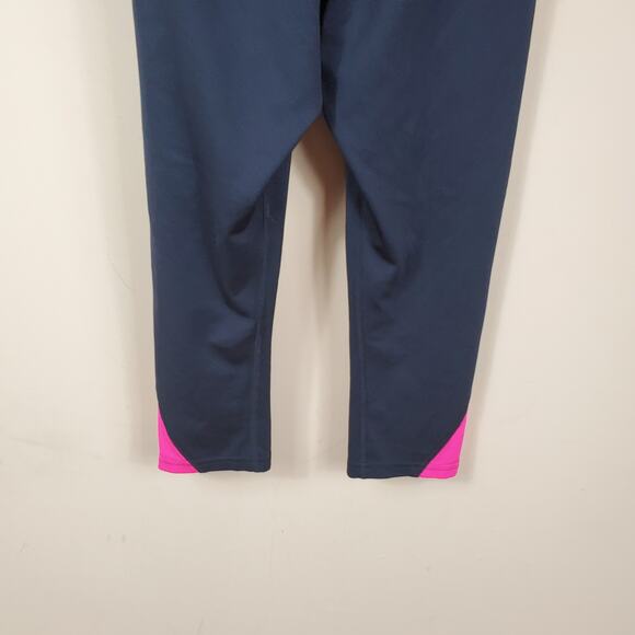 4/$25 Reebok Mid-rise Pull-on Capri Women's Size XS - Picture 7 of 10